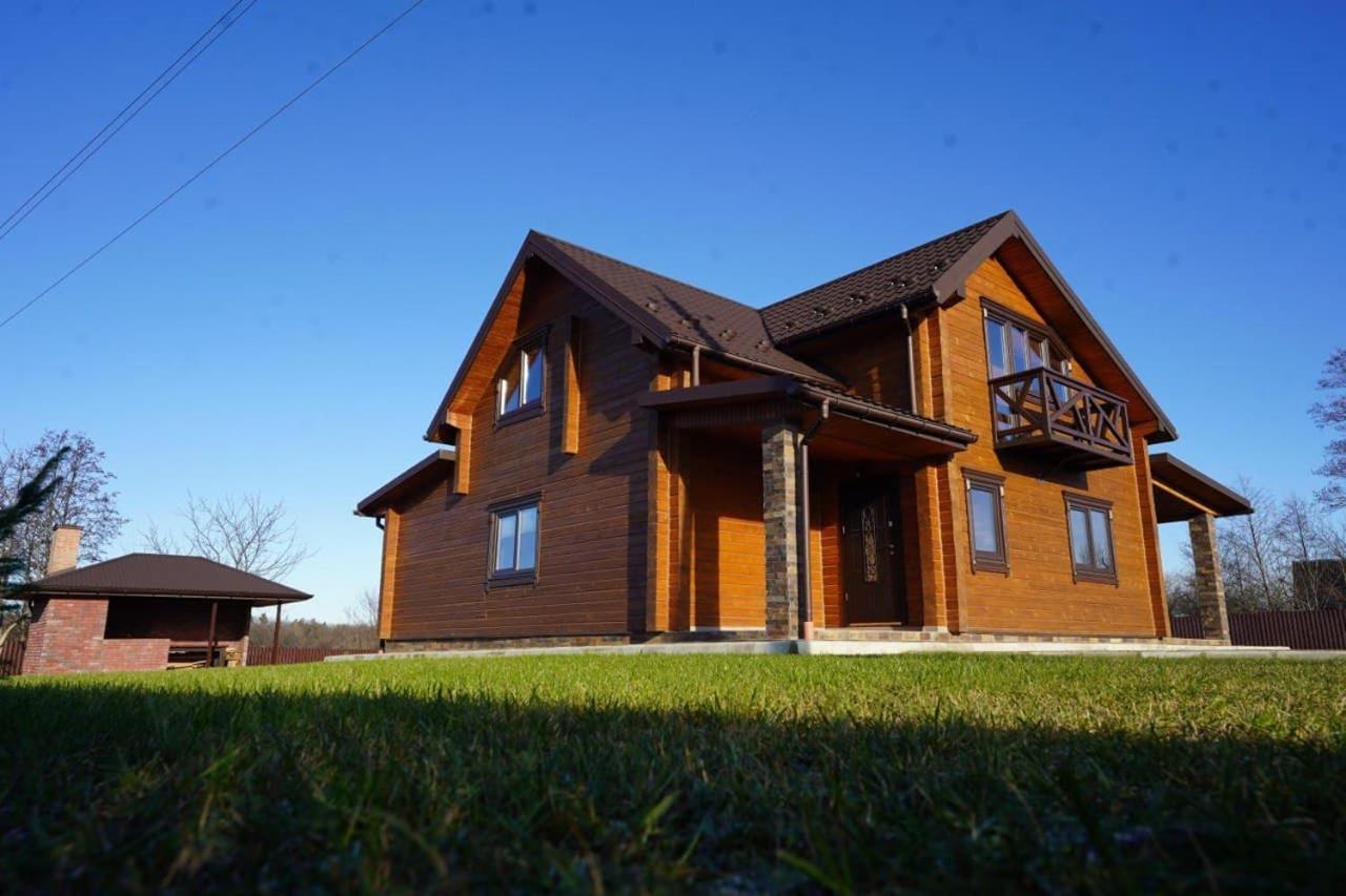 Villa Family House Truskavets Modrychi Εξωτερικό φωτογραφία